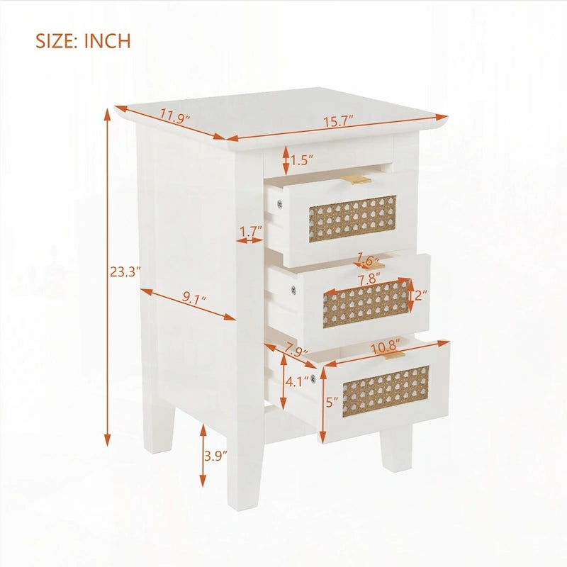 Tables de chevet en bois (lot de 2) avec surfaces en rotin tressé et trois tiroirs