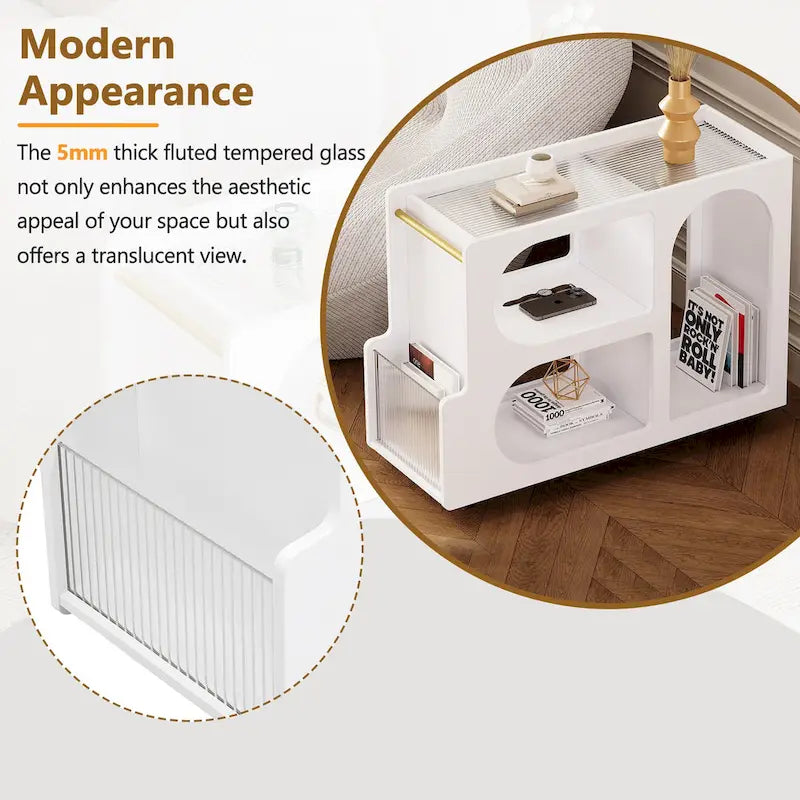 Table d'appoint mobile moderne de 31,5 avec verre trempé cannelé de 5 mm d'épaisseur, roulettes verrouillables et barre ronde dorée
